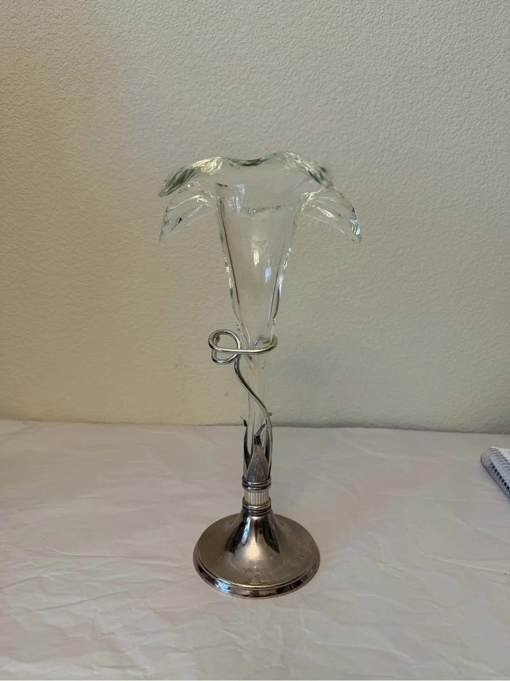 Vintage Clear Glass lily in bloom Vase with patina Silver-Tone Base patina